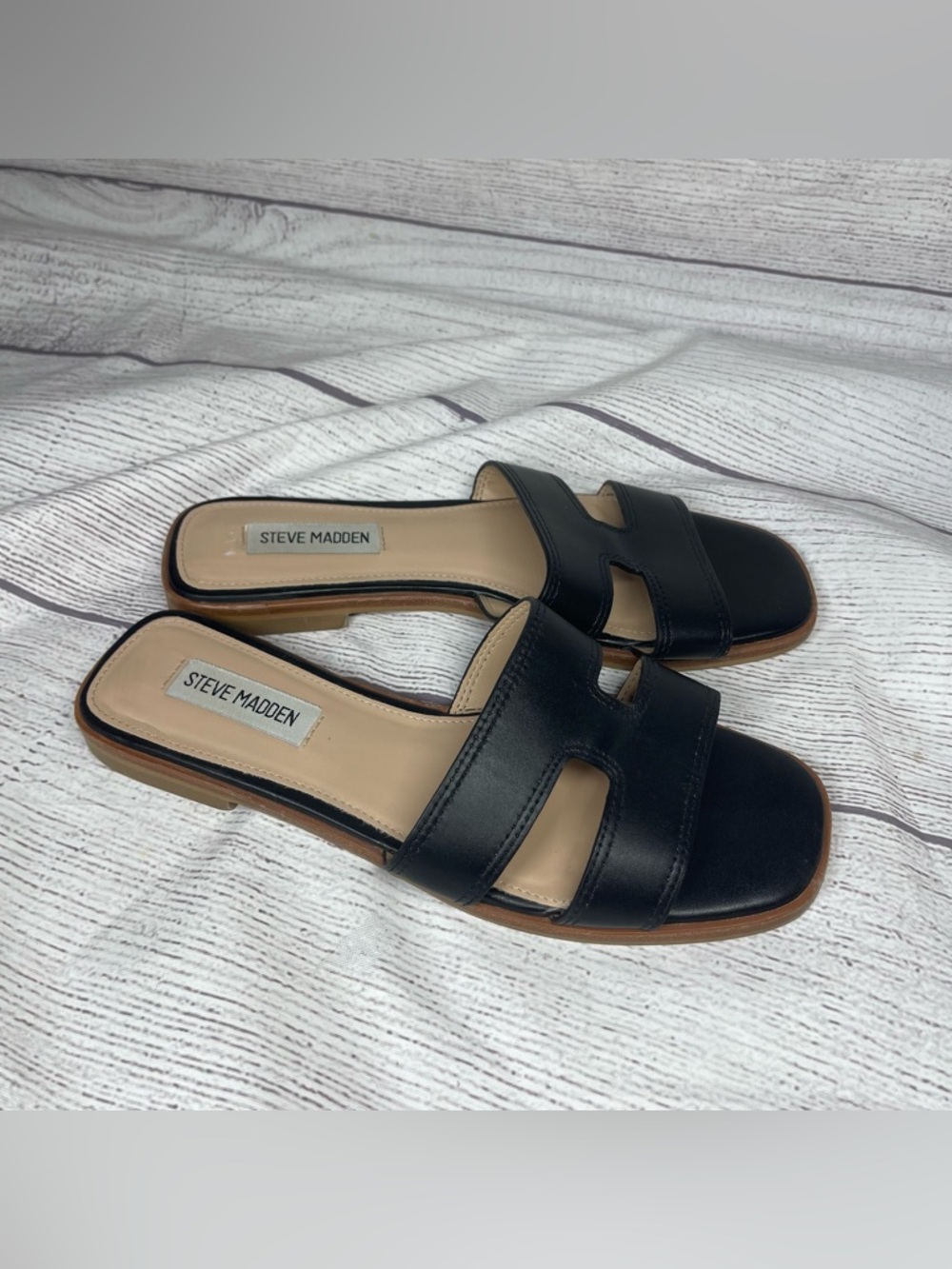 Steve Madden Women’s 7.5 Hazel Black Leather Sandals